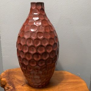 Honeycomb vase.